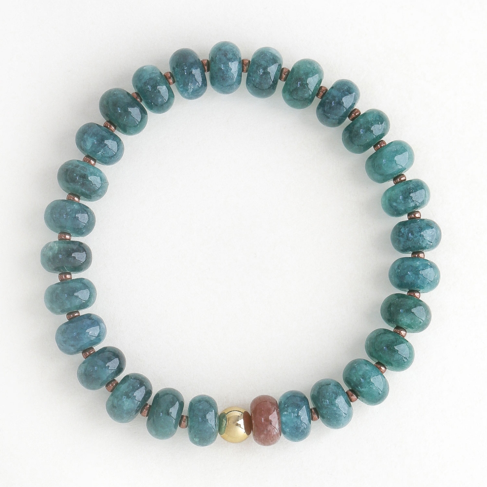 FOREST PEBBLE